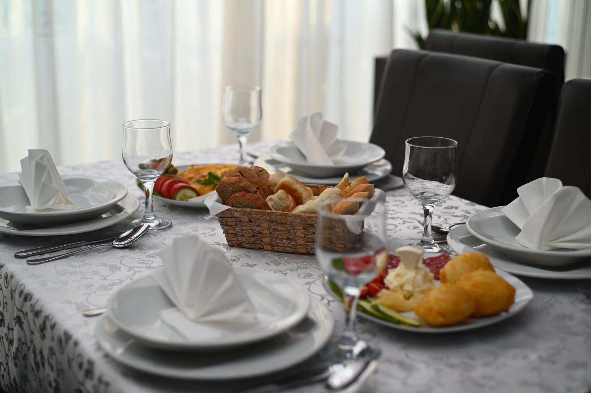Motel Atlantis Prijedor Dış mekan fotoğraf